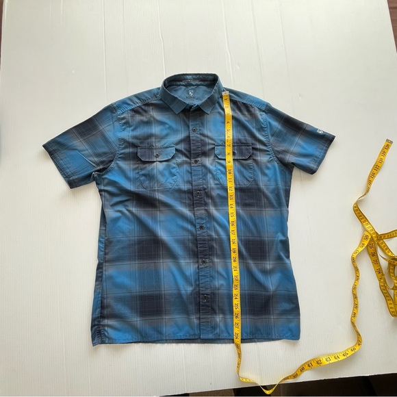 KUHL Short Sleeve Button Up Shirt Blue Black Plaid Size Large - Picture 12 of 12